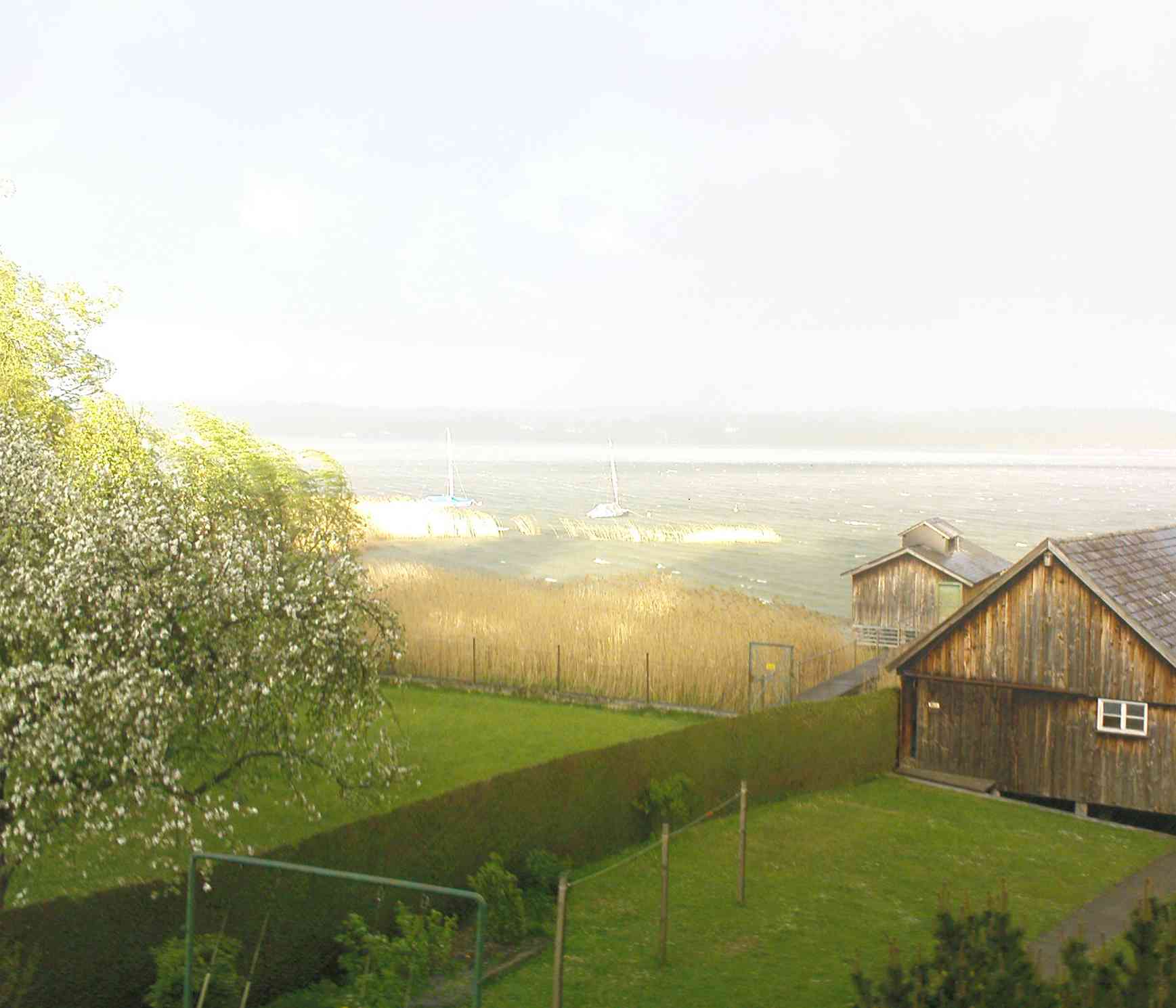 Blick hinab zum Ammersee