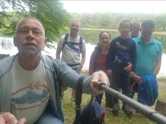 ULF demonstriert die Nutzung des Selfiesticks