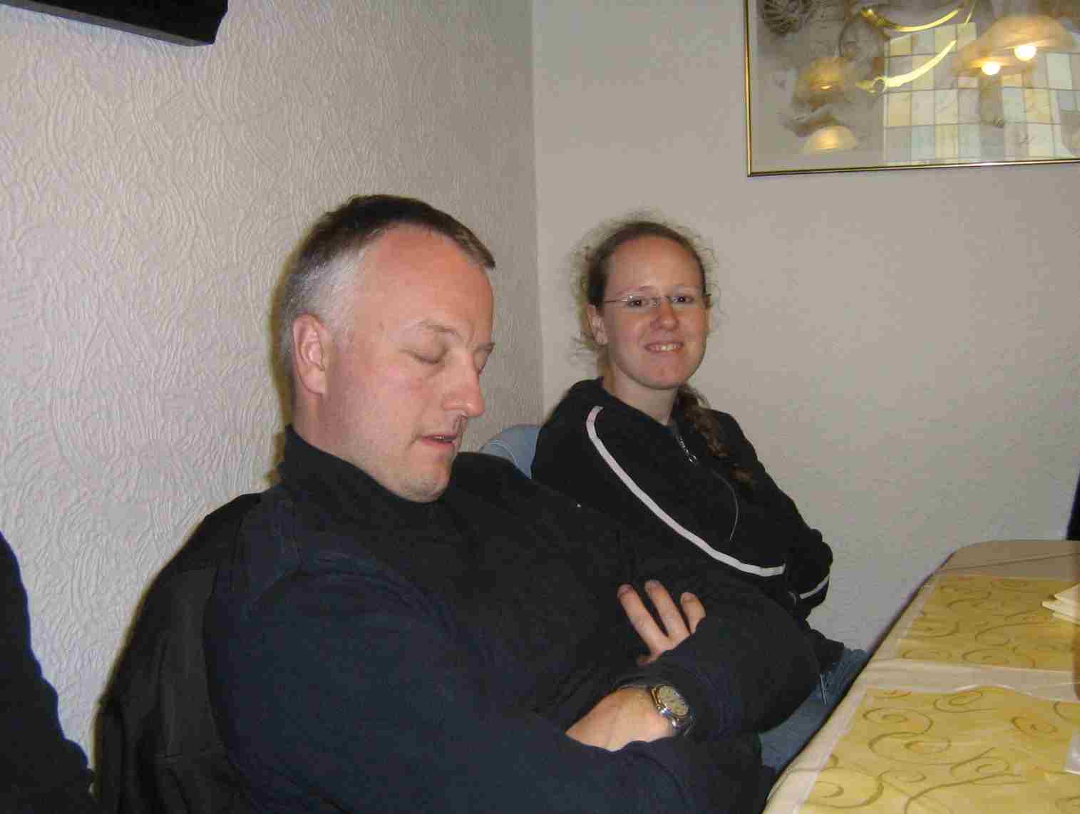 Der Putschist schläft lieber als zuzuhören