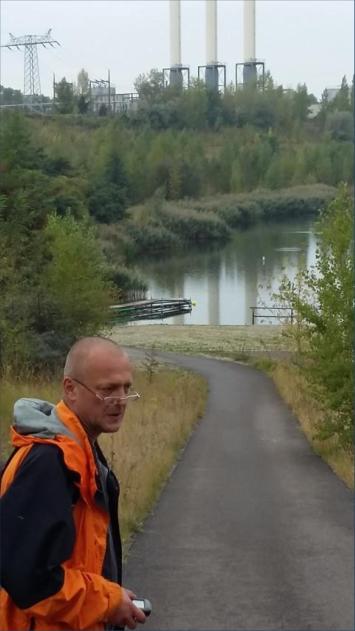 Statutenreiter vor Chemie