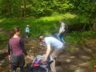 Der Bollerwagen ist eher hinderlich